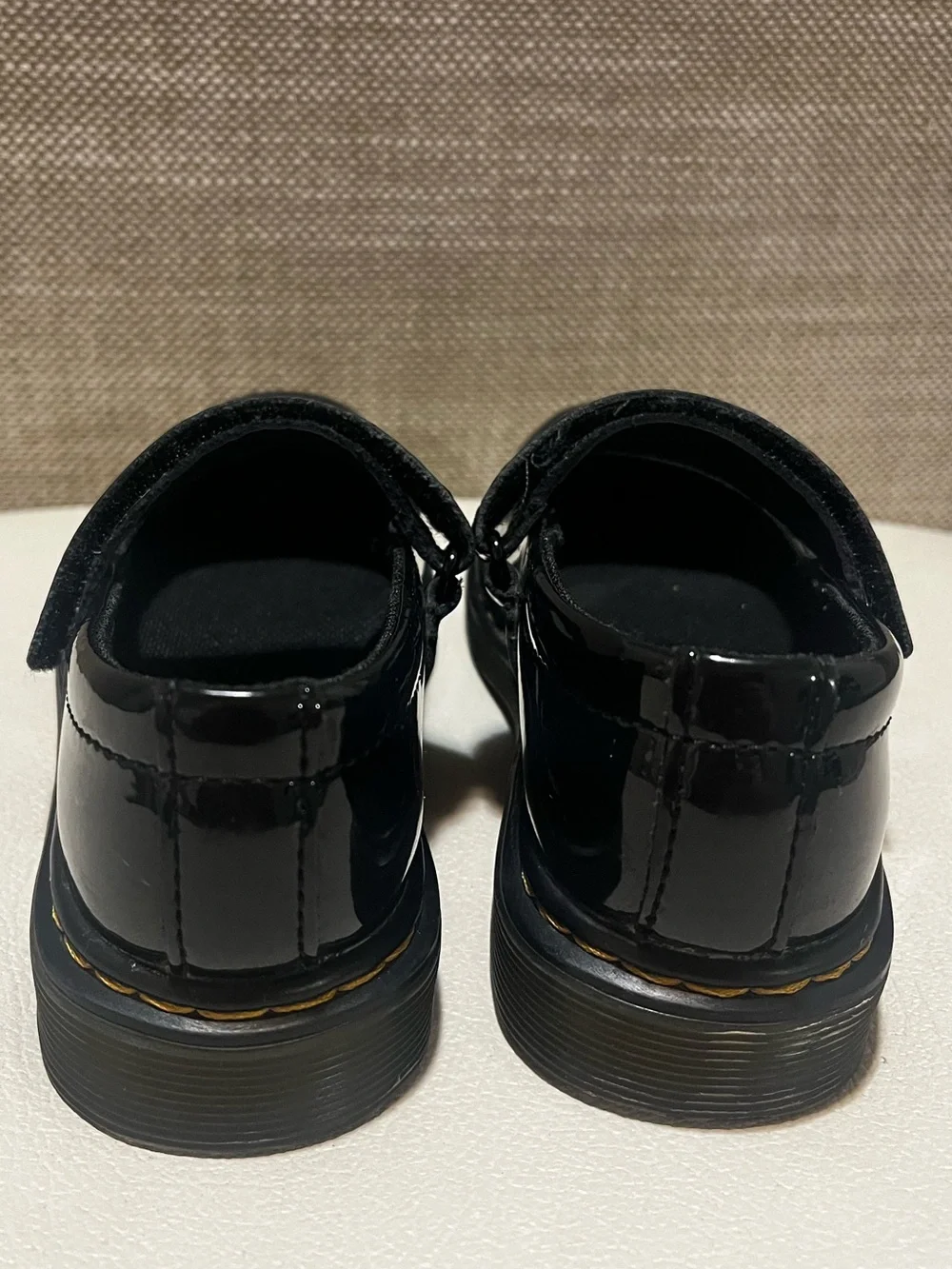 Dr. Martens Maccy Black Patent Mary Jane Kids Shoes Size 11